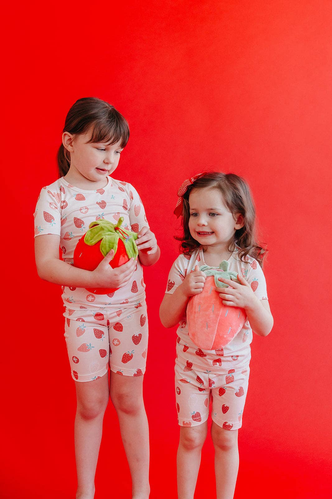 2pc Short Sleeve Pajama Set - Strawberry: 2T
