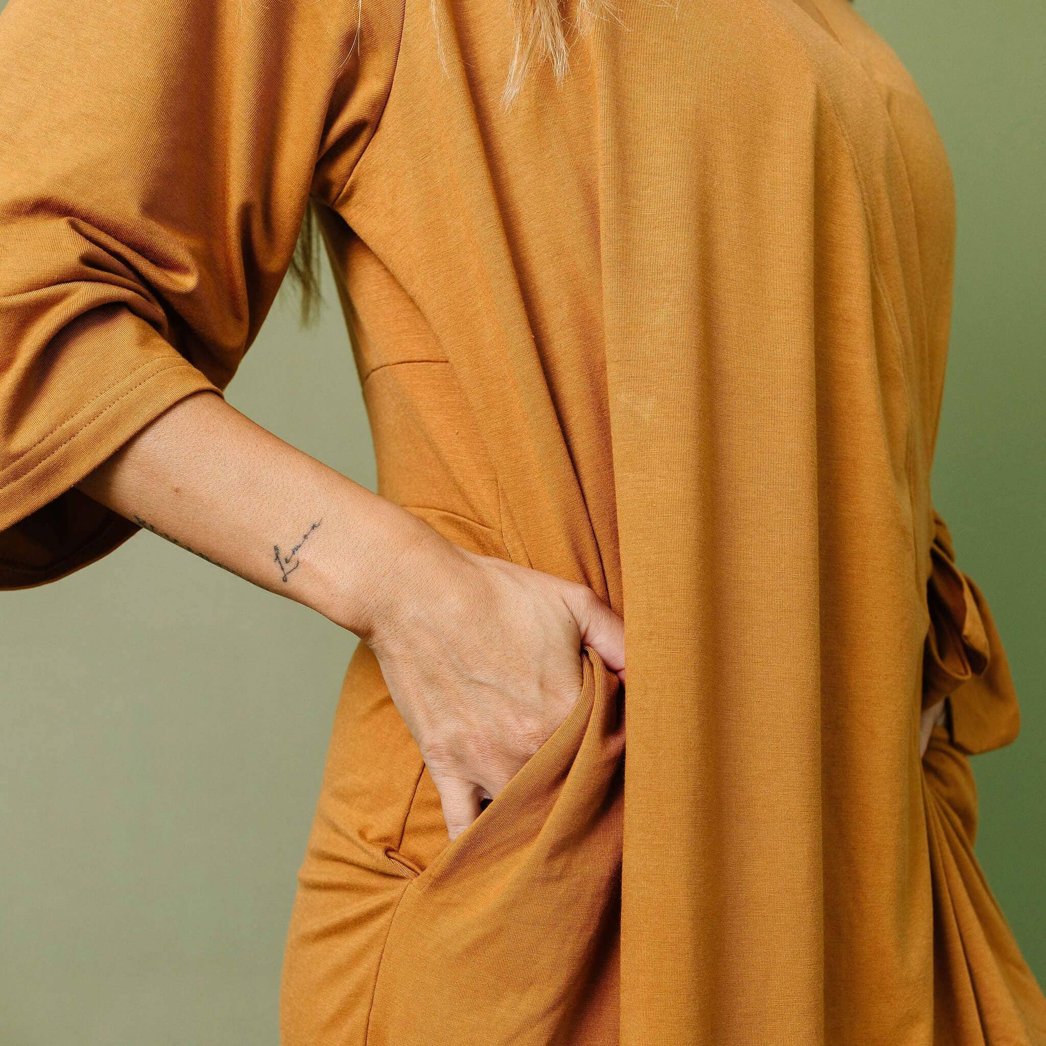Women's Everyday Robe - Camel: Small